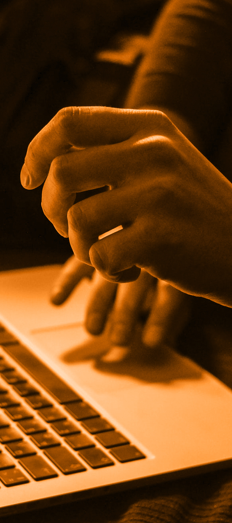 Web & E-mail Marketeer